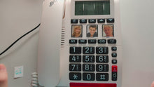 將影片載入圖庫檢視器並播放，VOCA Big Button Phone for Seniors, CP130 Amplified Telephone, Hand Free Speaker Phone, Hearing Aid Compatible, Loud Phone for Hard of Hearing &amp; Visually Impaired - Dementia Aid Phone for Elderly
